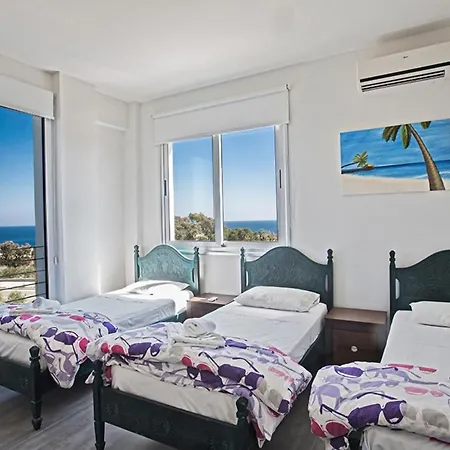 Luxury 4 Bedroom With Private Pool, 1226 Villa *